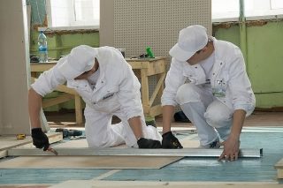 Ремонт зала 16 кв. в Ростове-на-Дону под ключ