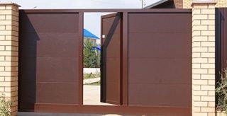 Откатные ворота с калиткой в Ростове-на-Дону